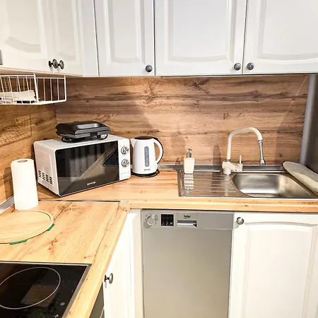 Emerald Luxury 1bd