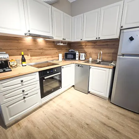 Emerald Luxury 1bd Apartament *